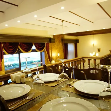 فندق طاهر أغا كوناجي 4*