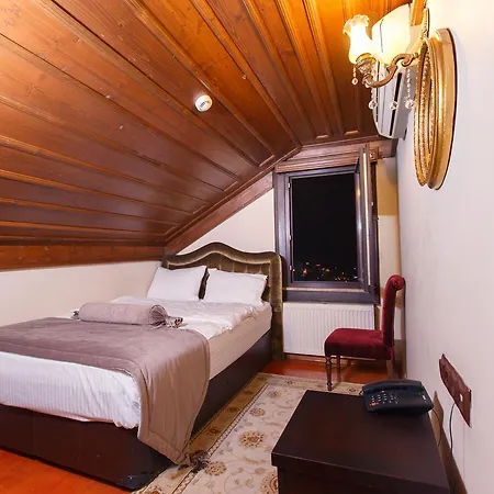 طاهر أغا كوناجي 4*
